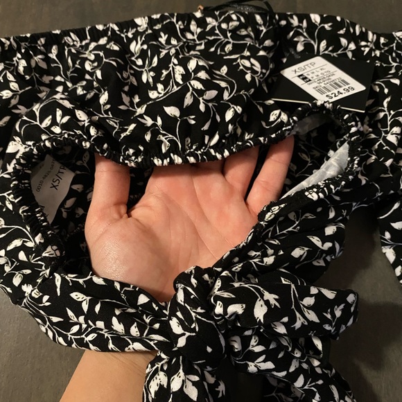 REVAMPED TOP - Picture 4 of 5